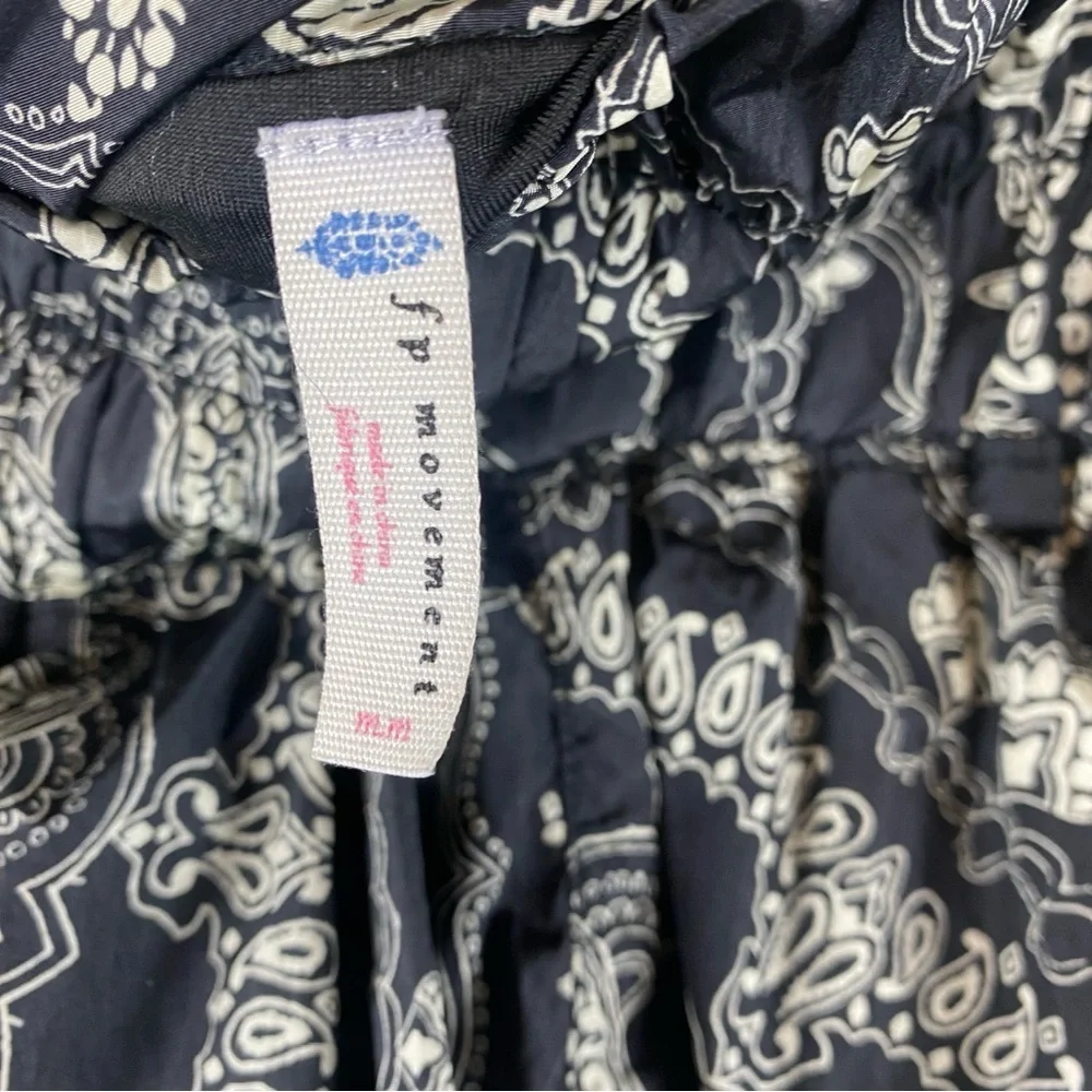 Free People Movement The Way Home Printed black Bandana Shorts High Waisted M